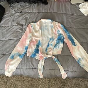 Long sleeve crop top